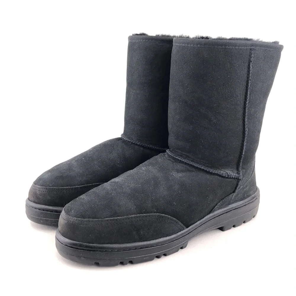 UGG Ultra Short Sheepskin Winter Boots M10